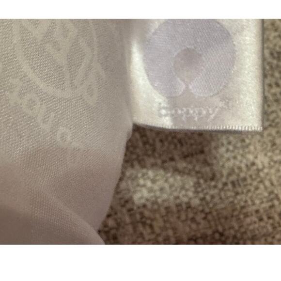 Boppy Original Feeding and Support Pillow Neutral Wildlife - Picture 4 of 6